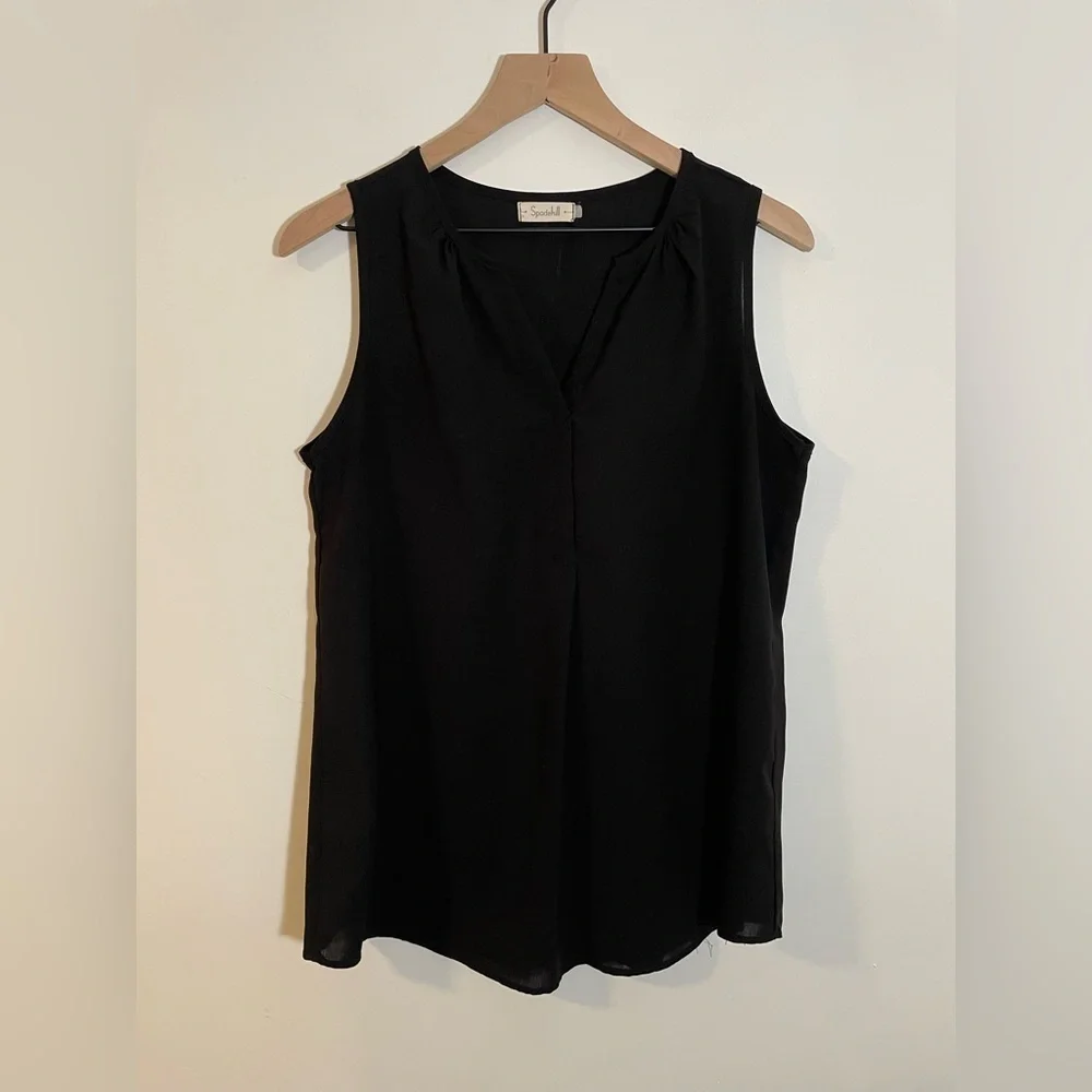 Spadehill Black Sleeveless Blouse Top Size Medium Closet Staple Lightweight